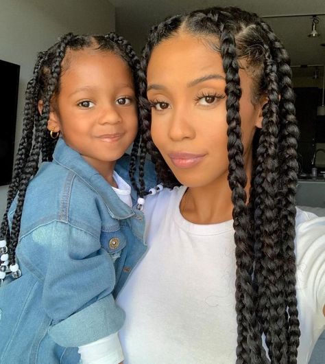 Matching mommy & daughter braids 💕 hair: @narahairbraiding @africanside Daughter Hairstyles, Goddess Braids Hairstyles, Toddler Hairstyles Girl, Kids' Braids, Girls Braids, Kids Braided Hairstyles, Hair Design, Goddess Braids