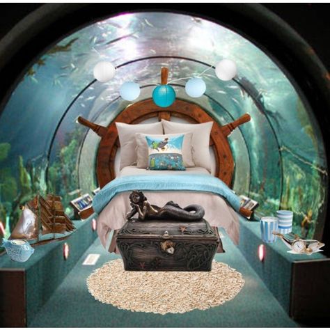 Literally under the sea bedroom; can't really replicate this one ;-) Under The Sea Bedroom Ideas, Sea Bedroom Ideas, Under The Sea Bedroom, Small Living Room Ideas Cozy, Youth Bed, Sea Bedrooms, Sea Home, Mermaid Bedding, Mermaid Bedroom