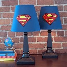 superman lamps Super Hero Room Ideas, Furniture Recycle, Batman Bedroom, Batman Room, Diy Lamps, Elliott Smith, Superhero Bedroom, Superhero Room, Decor Lamp