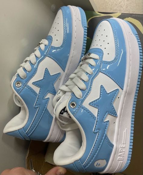 Bapesta Shoes, Skor Sneakers Nike, Bape Shoes, Bape Sneakers, Cute Casual Shoes, Pretty Sneakers, Skor Sneakers, Preppy Shoes, Pretty Shoes Sneakers