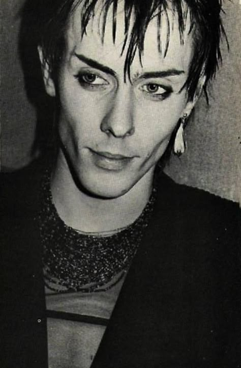 photo Kishi Yamamoto Bauhaus Band, Peter Murphy, 80s Goth, Dark Wave, Goth Bands, Goth Music, Rock N’roll, Gothic Rock, Favorite Picture