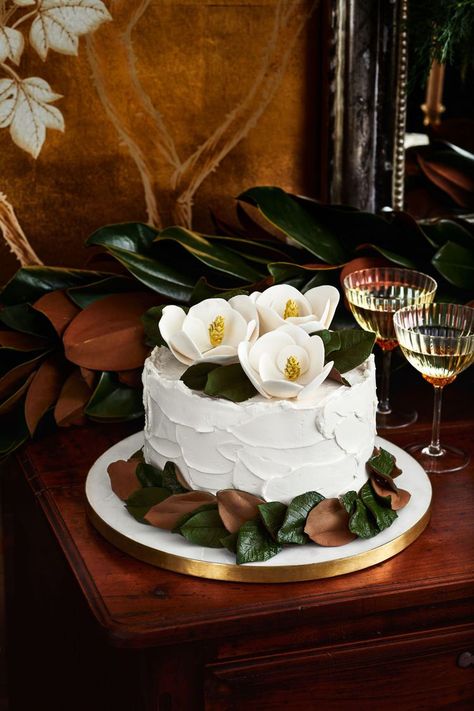 Magnolia Cake, Brown Food Coloring, How To Stack Cakes, Flower Cake Toppers, Edible Glue, Savory Cakes, Magnolia Flowers, Chocolate Layer Cake, Chocolate Icing