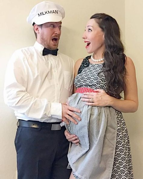 Pregnant Halloween Costumes | Click to see tons of cute and funny costume ideas for couples, family, with toddler and painted belly. See "scary" costumes, zombie, pregnant skeleton, unicorn, kangaroo, avocado, pumpkin, Disney, Monsters Inc... and much more. Funny Pregnant Halloween Costumes, Pregnant Costume, Meme Costume, Costume Couple, Pregnancy Costumes, Halloween Pregnancy Announcement, Pregnant Halloween Costumes, Halloween Couples, Halloween Couple