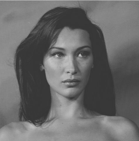 Bella Hadid Aesthetic, Isabella Hadid, Hadid Sisters, Bella Hadid Outfits, Model Aesthetic, Beauty Icons, West London, Model Life, Star Girl