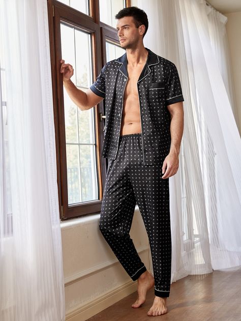 Black   Short Sleeve Polyester All Over Print Pajama Sets Embellished Non-Stretch  Men Underwear & Loungewear Mens Night Suit, Suits Business, Dress Man, Men Loungewear, Loungewear Fashion, Sleepwear Fashion, Womens Suits, Womens Suits Business, Mens Pajamas Set