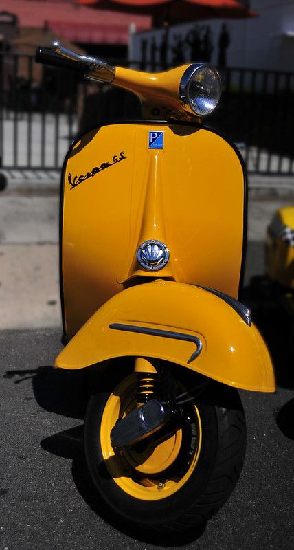 Yellow Vespa, Vespa Motor Scooters, Scooter Price, Vespa Ape, Vespa S, Italian Scooter, Classic Vespa, Motos Vintage, Motos Harley