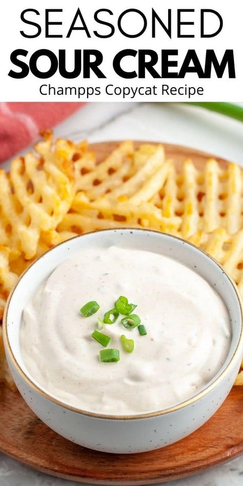 Season Sour Cream, Sour Cream Sauce For Potatoes, Seasoned Sour Cream For Waffle Fries, Seasoned Sour Cream Recipe, Sour Cream Dip Recipes, Sour Cream Dipping Sauce, Boom Sauce, Healthy Sour Cream, Mix Vegetable Recipe