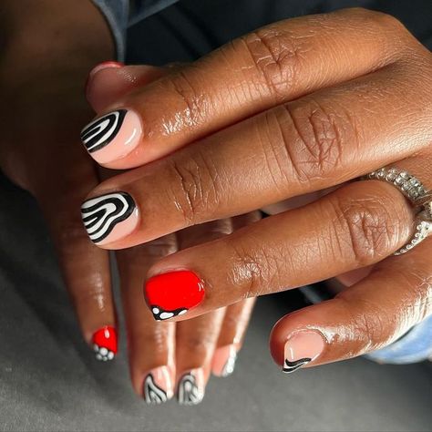 Nails For Black Women, Fall Short Nails, Short Fall Nails, Lil Twist, Natural Nails Manicure, Sassy Nails, Work Nails, Dope Nail Designs, Short Square Acrylic Nails