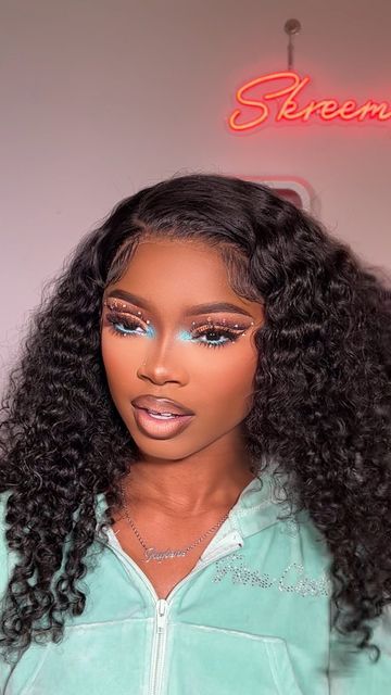 Eyeshadow Looks Color, Icy Blue Makeup Look, Icy Makeup Looks Black Women, Dramatic Makeup Looks Glamour, Rhinestone Makeup Looks Black Women, Carnival Makeup Looks, Makeup Looks With Rhinestones, Carnival Looks, Full Glam Makeup Looks Black Women