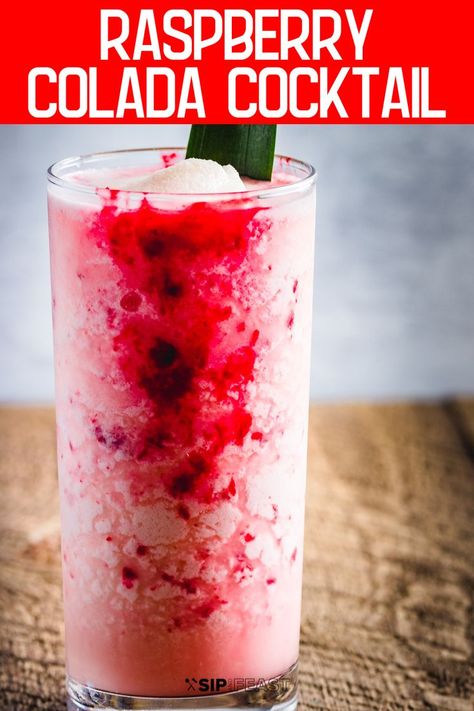 Raspberry Coconut Margarita, Raspberry Alcoholic Drinks, Alcohol Slushies, Country Cocktails, Coffe Drinks, Raspberry Drink, Limoncello Spritz, Weekend Recipes, Summertime Cocktail