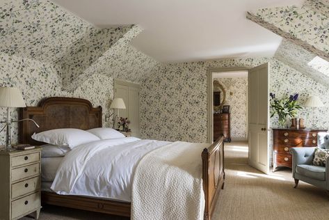 Green attic bedroom