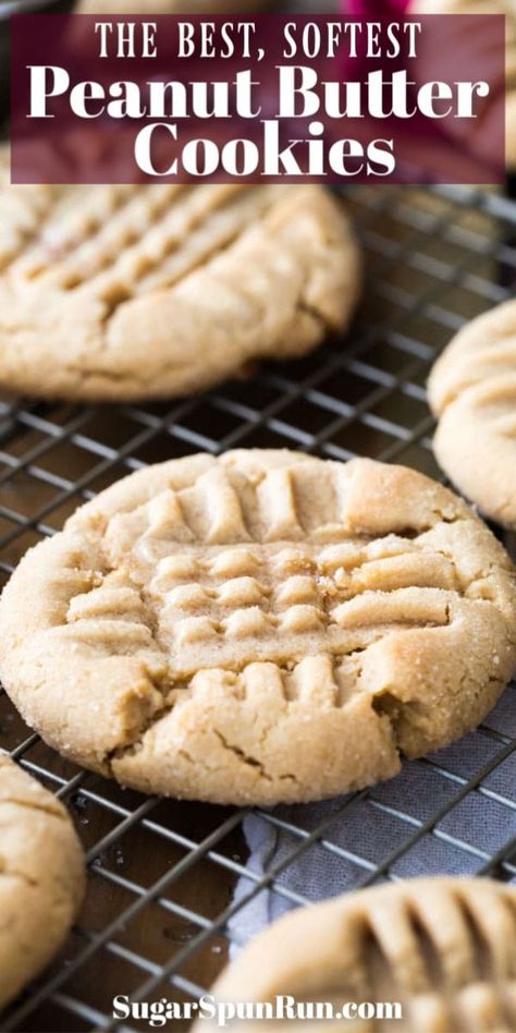 Buttery soft PEANUT BUTTER COOKIES! These use all butter and no shortening, everyone wants the recipe!! #cookies #peanutbutter #recipe #baking #peanutbuttercookies Crisco Peanut Butter Cookie Recipe, Crisco Peanut Butter Cookies, The Best Peanut Butter Cookies, Sugar Spun Run, Remy Ma, Soft Peanut Butter Cookies, Butter Cookie Recipe, Best Peanut Butter Cookies, Homemade Snickers