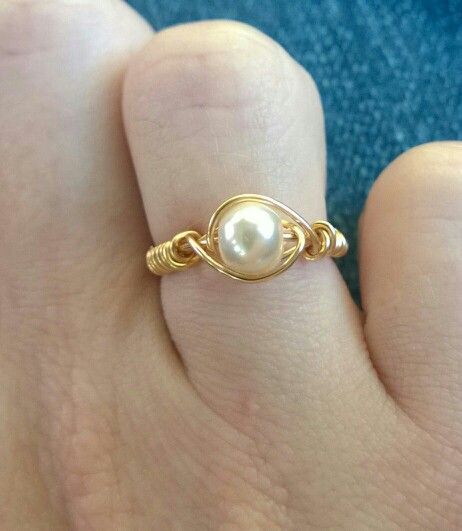 Pearl Finger Ring Designs, Pearl Finger Ring, Simple Gold Bangle, Colour Theory, Wire Wrapped Ring, Gold Rings Fashion, Gold Ring Designs, Rings Fashion, Wire Wrapped Rings