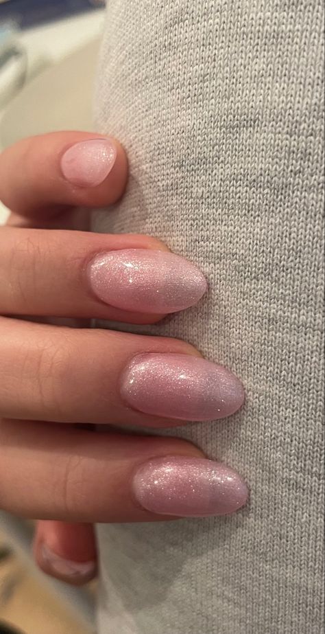 Champagne Pink Nails, Pink Champagne Nails, Champagne Nails, Champagne Pink, Neutral Nails, Pink Champagne, Hailey Bieber, Christmas Wishlist, Eras Tour