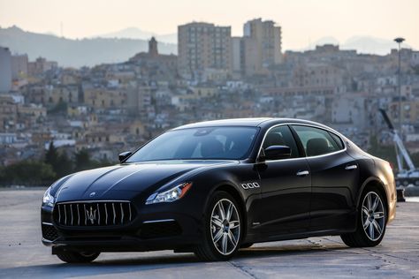 Maserati Quattroporte Gts, Maserati Alfieri, Limousine Car, Maserati Car, Bike Bmw, Apps Design, Design Apps, Maserati Granturismo, Maserati Quattroporte