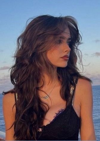 Summer Haircuts, Have Inspiration, Long Wavy Hair, Dream Hair, Aesthetic Hair, Hairstyles Haircuts, Layered Hair, Pretty Hairstyles, Summer Hairstyles