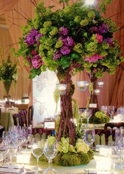 Enchanted Evening Centerpieces, Enchanted Tree Centerpieces, Enchanted Forest Flower Arrangement, Tree Centerpieces Quince, Diy Tree Centerpiece, Tree Centerpieces Diy, Enchanted Forest Theme Quinceanera Centerpiece Ideas, Tree Table Centerpieces, Tree Centerpieces Wedding