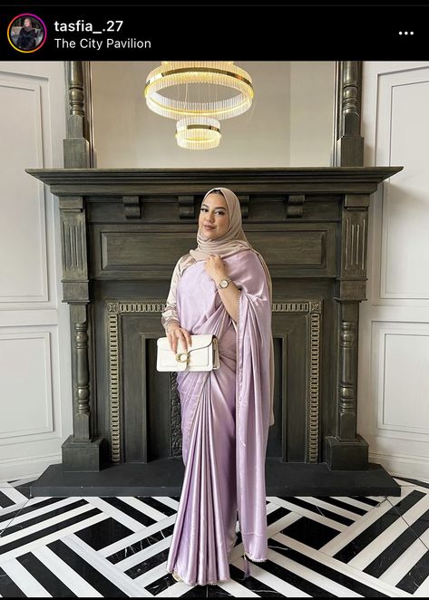 Muslim Saree Hijab Fashion, Hijab Saree, Lilac Saree, Saree With Hijab, Lavender Saree, Saree Outfit, Indian Dress, Hijabi Outfits, Traditional Wear