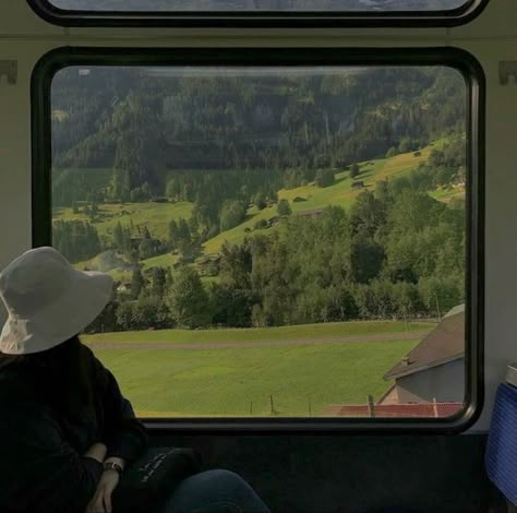 Northern Italy, Nature Aesthetic, Pretty Places, Green Aesthetic, A Train, Travel Aesthetic, The Window, Pretty Pictures, Aesthetic Pictures