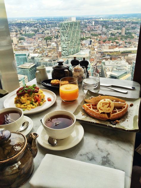 Duck and Waffle, Shoreditch, London. Breakfast on the 39th floor. London Breakfast, Russian Food, Shoreditch London, London Baby, Cups Of Coffee, Cuppa Tea, London Food, London Restaurants, Things To Do In London