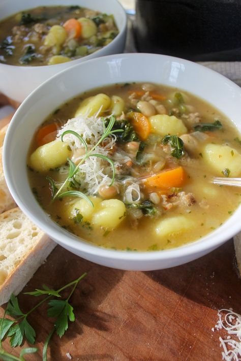 Sausage Gnocchi Soup with White Beans - Sungrown Kitchen White Bean Gnocchi Soup, Sausage Gnocchi Soup, Soup With White Beans, Sausage Gnocchi, Gnocchi Recipes Soup, Gnocchi Soup, Navy Bean, Sausage Soup, White Bean Soup