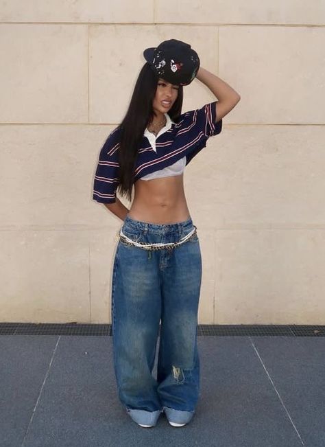 Look Hip Hop, Ragazza Gangsta, Looks Hip Hop, 00s Mode, Ropa Hip Hop, 90s Inspired Outfits, Denim On Denim, Outfit Chic, 90's Fashion