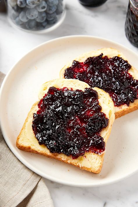 Blueberry Jam (Pectin Method) Blueberry Jam With Pectin, Jam With Pectin, Homemade Blueberry Jam, Blueberry Jam Recipe, Pie Fillings, Food Safety Tips, Canned Blueberries, Blueberry Farm, Ice Cream Pies