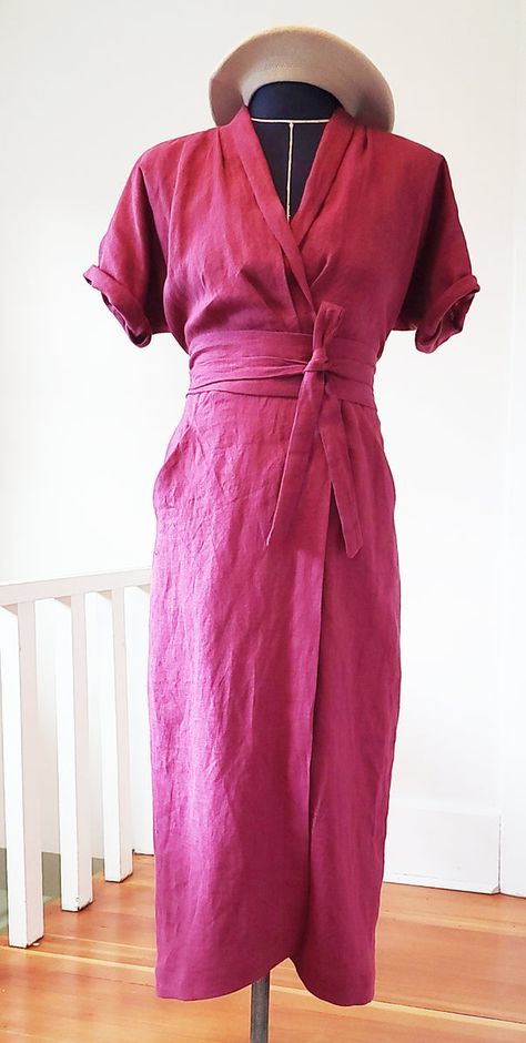 Wrap Dress Pattern Free, Diy Wrap Dress, Linen Dress Pattern, Wrap Dress Sewing Patterns, Wrap Dress Pattern, Linen Wrap Dress, Kimono Wrap Dress, Look Boho Chic, Linen Fashion