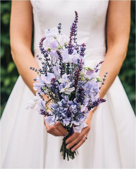 lavender inspired spring wedding bouquet ideas Lavender Wedding Theme, Lavender Wedding Bouquet, Jasmine Bridal, Spring Wedding Bouquets, Purple Wedding Bouquets, Spring Wedding Bouquet, Lavender Bouquet, Lilac Wedding, Bouquet Ideas