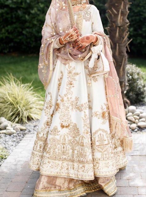 White Nikkah Dress Pakistani Bridal, Bridal Dresses 2022, Wedding Dress Pakistani, Nikkah Bride Dress, Nikkah Bride, Asian Wedding Dress Pakistani, Dress Pakistani, Desi Wedding Dresses, Nikkah Dress