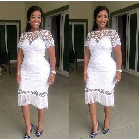 Wow .... This Is Lovely White Lace Aso Ebi Styles - DeZango Fashion Zone Lace Aso Ebi Styles, Aso Ebi Lace Styles, White Lace Gown, African Lace Styles, Diva Dress, Lace Gown Styles, Lace Dress Styles, African Lace Dresses, Aso Ebi Styles