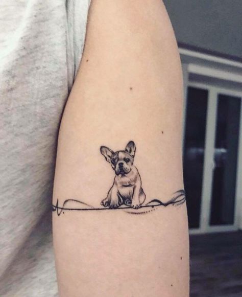 Small bracelet dog tattoo 🐕🐶🐩 #bracelettattoo #dogtattoo Cash Tattoo, Small Dog Tattoos, French Bulldog Tattoo, Bulldog Tattoo, Armband Tattoos, Bulldog Francese, Tattoo Bracelet, 3d Tattoo, Dog Tattoo