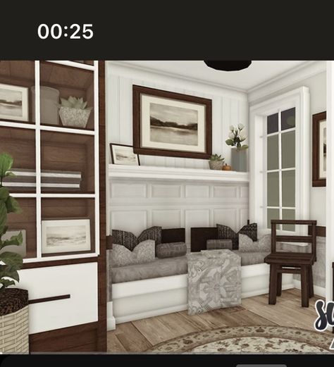 Farmhouse Interior Bloxburg, Entryway Bloxburg Ideas, Garage Inspo Bloxburg, Bloxburg Farmhouse Ideas Interior, Bloxburg Front House Ideas, Game Room Bloxburg, Mud Room Bloxburg, Bloxburg Fireplace Ideas, Bloxburg Windows