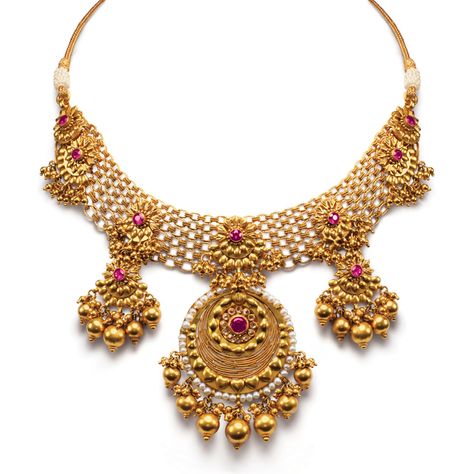 :: Azva :: Gold Jewelry Simple Necklace Unique, Bridal Gold Necklace, Wedding Gold Necklace, Simple Necklace Designs, Polki Necklace Set, Indian Wedding Jewelry Sets, Gold Bridal Necklace, Antique Gold Jewelry Indian, Antique Jewellery Designs