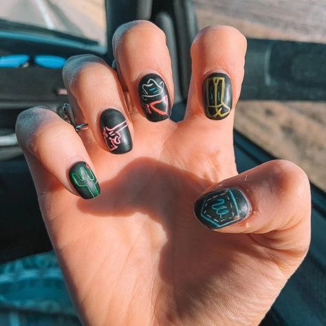 10 Country Western Nail Designs for a Perfect Cowgirl Style | ND Nails Supply Punchy Nails Designs, Western Nail Designs, Western Nail Art, Music Nails, Summer Nail Art Designs, Cowboy Nails, Aztec Nails, Western Nails, Boho Nails