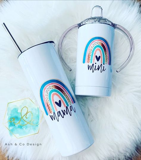 Workout Water Bottle, Baby Shower Girl Diy, Water Bottle Workout, Mama And Mini, Tumbler Photos, Custom Tumbler Cups, Tumbler Cups Diy, Custom Cups, Plastic Tumblers