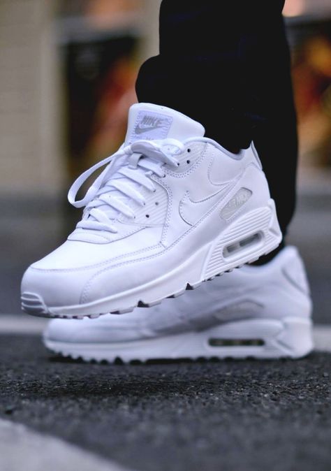 Nike Air Max 90 White on White Nike Air Max 90 White, Nike Air Max Sneakers, Nike Air Max White, Baskets Nike, Best Shoes For Men, Nike Free Shoes, Nike Shoes Outlet, Mens Nike Shoes, White Nike