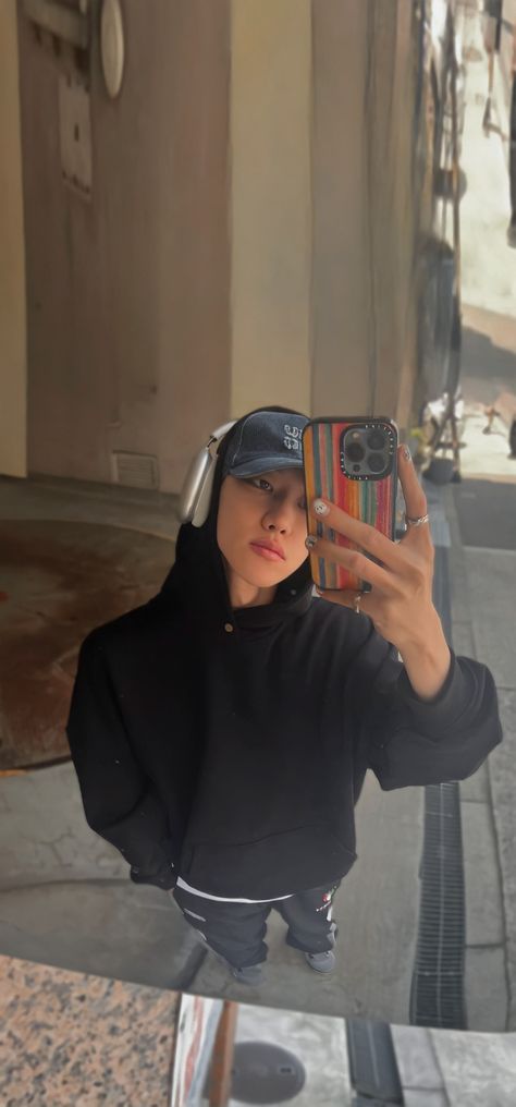 The8 Boyfriend Material Aesthetic, Xu Minghao Wallpaper Lockscreen, Minghao Wallpaper Boyfriend, Minghao Mirror Selfie, The 8 Boyfriend Material, Xu Minghao Boyfriend Material Wallpaper, Minghao Black Hair, The 8 Seventeen Boyfriend Material, Minghao Boyfriend Material Wallpaper