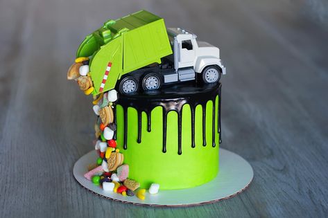 Trash Truck Cake 2020 Concrete Truck Cake, Garbage Truck Themed Cake, Recycling Truck Cake, Bin Lorry Cake, Garbage Truck Cakes For Boys, Vehicle Theme Cake, Truck Driver Cake, Forklift Cake, Garbage Cake