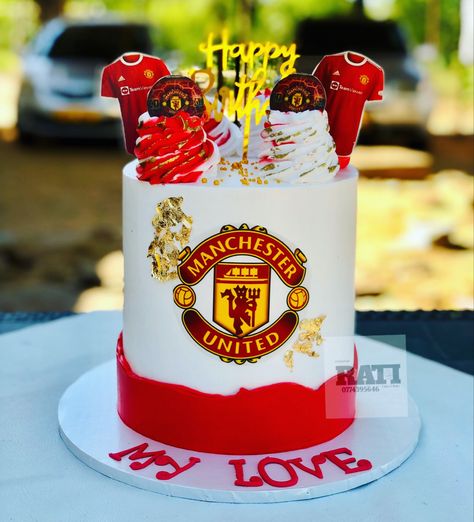 Man United Cake, Man Utd Birthday Cake, Arsenal Cake Ideas For Men, Manchester United Party, Arsenal Cake Ideas Birthdays, Man United Cake Ideas, Football Cake Manchester United, Man Utd Cake, Manchester United Cake Topper Printable