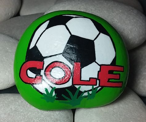 Soccer Ball Painted Rock, Rock Painting Soccer, Soccer Rock Painting Ideas, Corn Painting, Aesthetic Rock, Painted Garden Rocks, Rocks Painting, Garden Rock Art, Rock Painting Tutorial