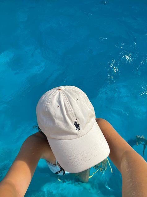 Cap Selfie Ideas, Cap Aesthetic, Ralph Lauren Cap, Sporty Set, Swimming Pool Photos, Polo Cap, Polo Hat, Summer Cap, Pool Photos