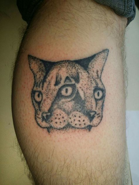 Hand poke / machine free tattoo by me Cat Face Tattoos, Two Faced Cat, Hand Poke, Head Tattoos, Free Tattoo, Cat Tattoo, Cat Face, Pretty Cool, Cool Cats