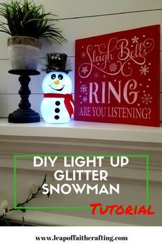 Fishbowl Snowman, Diy Schneemann, Snowman Crafts Diy, Dollar Store Christmas Crafts, Cricut Christmas Ideas, Crafts For Teens To Make, Diy Light, Snowman Christmas Decorations, Diy Snowman