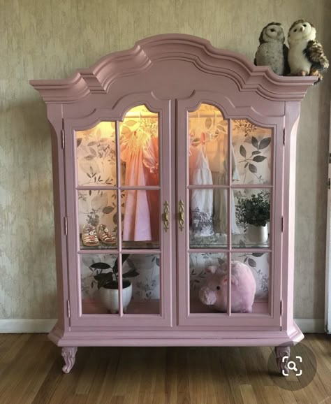 Drinks Cabinets, Muebles Shabby Chic, Bedroom Girl, Pink Furniture, Cute Furniture, French Bedroom, Diy Furniture Renovation, Furniture Renovation, Dream House Interior