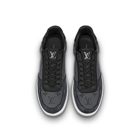 Louis Vuitton Official, Men's Collection, Mens Shoes Sneakers, Luxury Handbags, Leather Sneakers, Shoe Collection, Puma Sneaker, Converse Sneaker, Men's Shoes