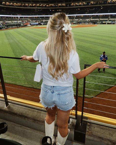 Night at the ball park! ⚾️❤️🫶 13 innings later, an intentional walk for bases loaded, and a ball to the calf for a Rangers win….but a wins a win! . . . . . . . Baseball game, Texas rangers baseball, MLB, ootd, date night, life lately, spring ootd, baseball season, #datenight, #texasrangersbaseball #texasrangers #baseballseason #ootdstyle #gametime Texas Rangers Game Outfit, Baseball Game Outfit, Rangers Game, Texas Rangers Baseball, Ootd Spring, Rangers Baseball, Baseball Outfit, Summer Fun List, Baseball Season