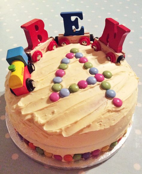 Diy Train Cake, Expensive Cake, Diy Train, Train Birthday Cake, Family Baking, Cake Hacks, Train Cake, Second Birthday Ideas, Food Party