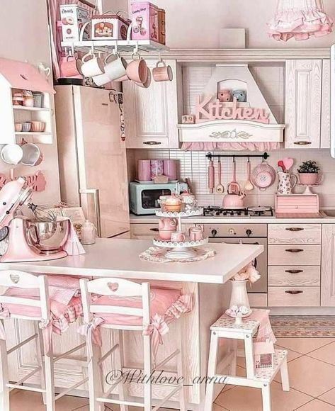 Cocina Shabby Chic, Chic Kitchen Decor, Pink Kitchen Decor, Shabby Chic Kitchen Decor, Pink Room Decor, Casa Vintage, Shabby Chic Pink, Pink Kitchen, Chic Kitchen