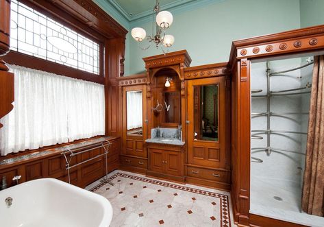 Bathroom Ideas Victorian, Victorian Bathrooms, Farmhouse Bathroom Ideas, Victorian Interior, Victorian Interiors, Victorian Bathroom, Vintage Bathrooms, Victorian Decor, Pittsburgh Pennsylvania